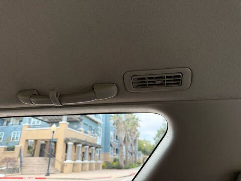 2004 Toyota Sequoia Limited