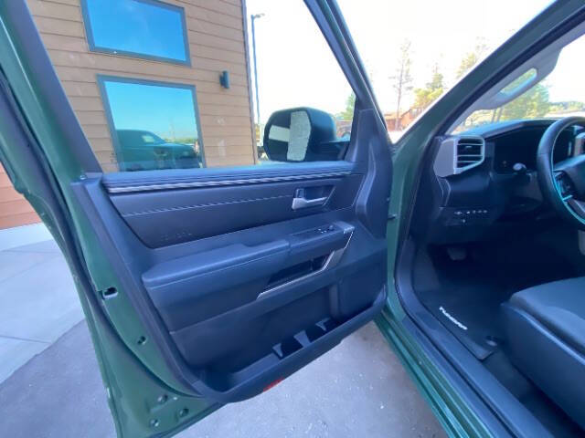 2022 Toyota Tundra SR5