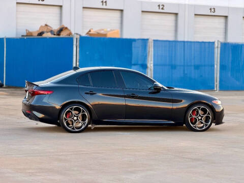 2023 Alfa Romeo Giulia Veloce