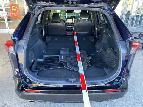 2020 Toyota RAV4 Hybrid XSE