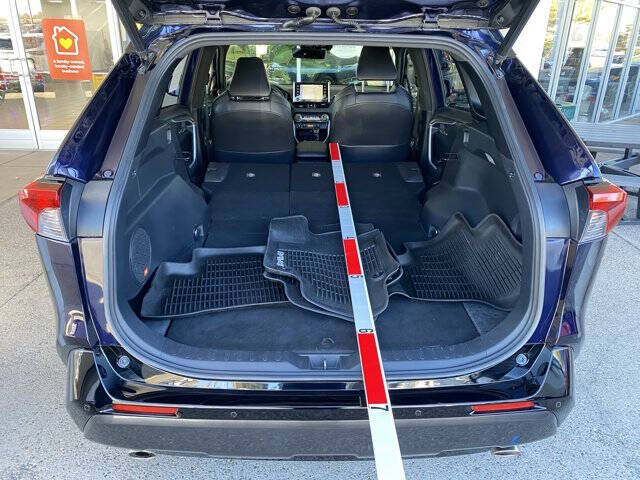 2020 Toyota RAV4 Hybrid XSE