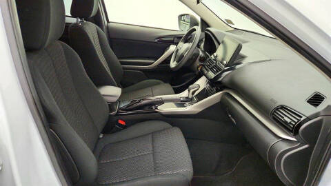 2022 Mitsubishi Eclipse Cross LE