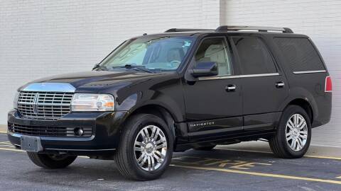 2008 Lincoln Navigator for sale at Carland Auto Sales INC. in Portsmouth VA