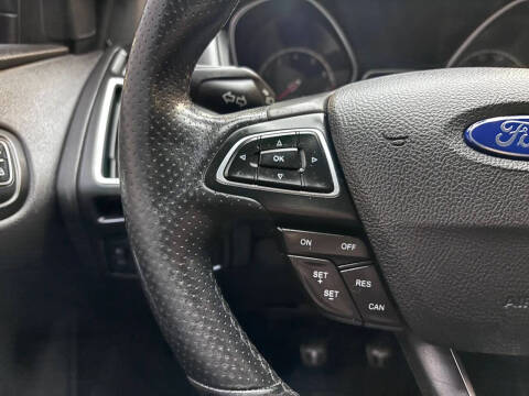 2017 Ford Focus ST