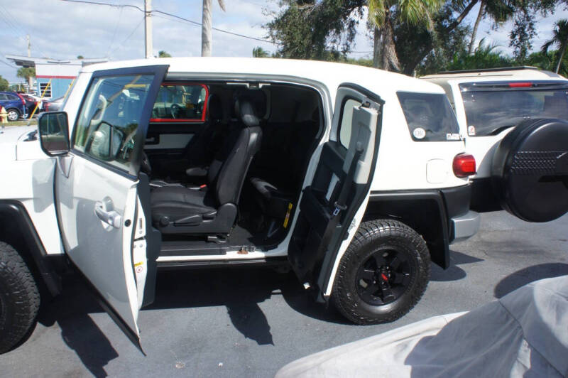 2012 Toyota FJ Cruiser