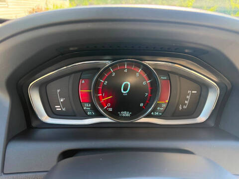 2014 Volvo XC60 T6 Platinum
