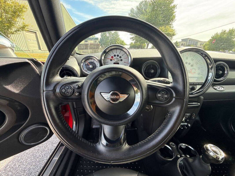 2011 MINI Cooper S