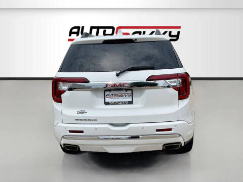 2022 GMC Acadia Denali