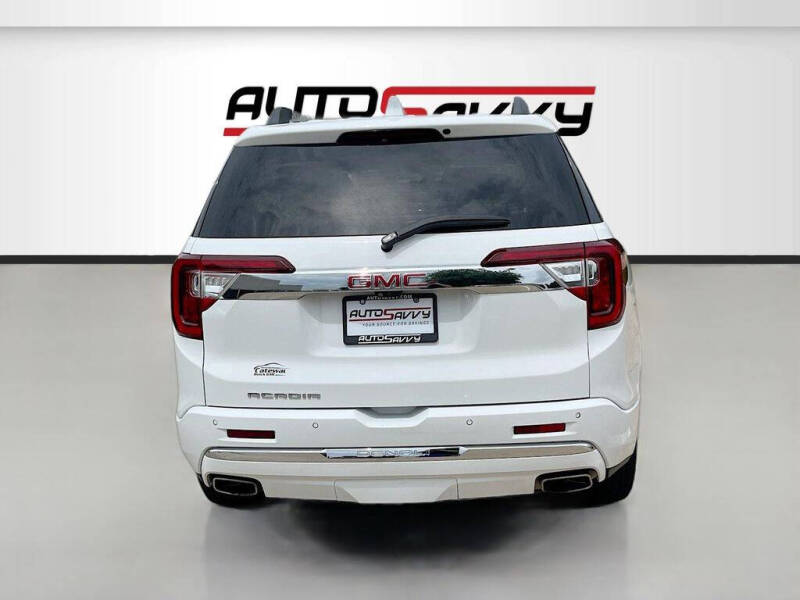 2022 GMC Acadia Denali