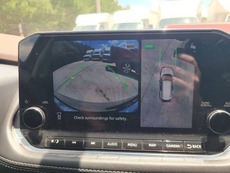 2021 Nissan Rogue SL