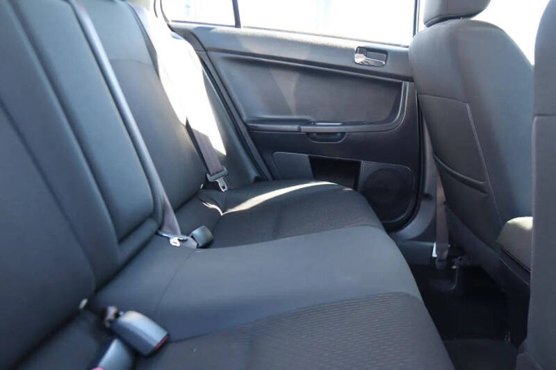 2017 Mitsubishi Lancer