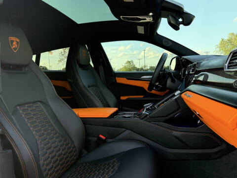 2022 Lamborghini Urus