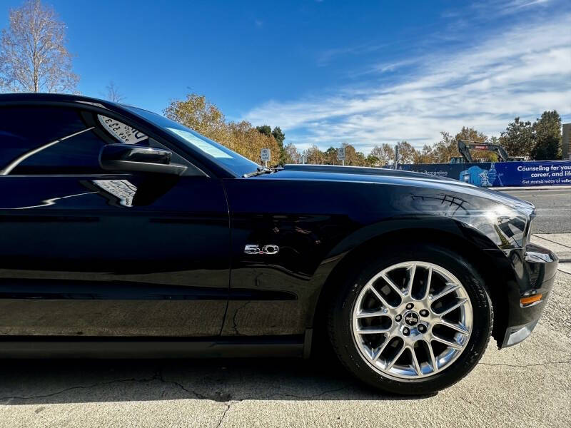 2012 Ford Mustang GT Premium