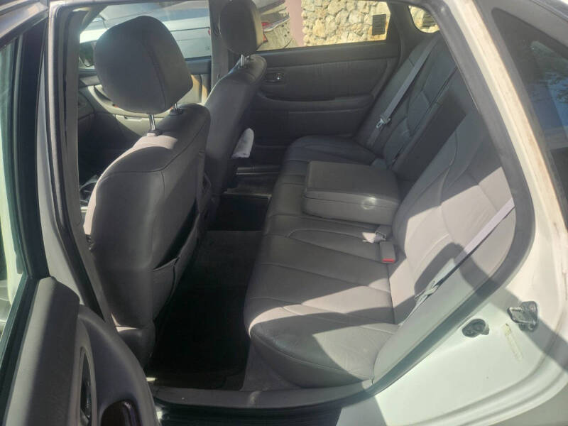 2002 Toyota Avalon XLS