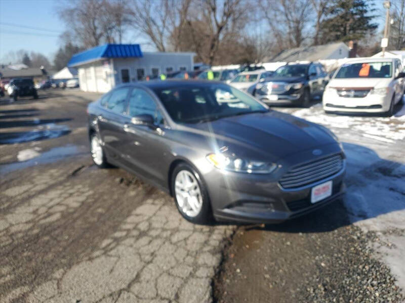 2015 Ford Fusion SE
