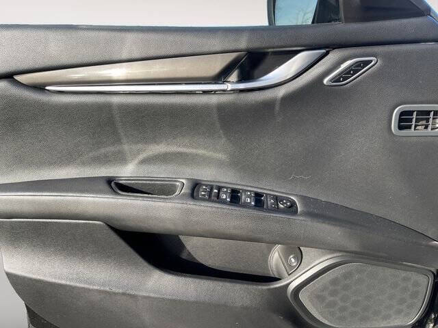 2015 Maserati Ghibli