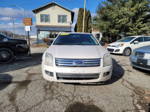 2009 Ford Fusion for sale at Unique Motors in Rock Island IL