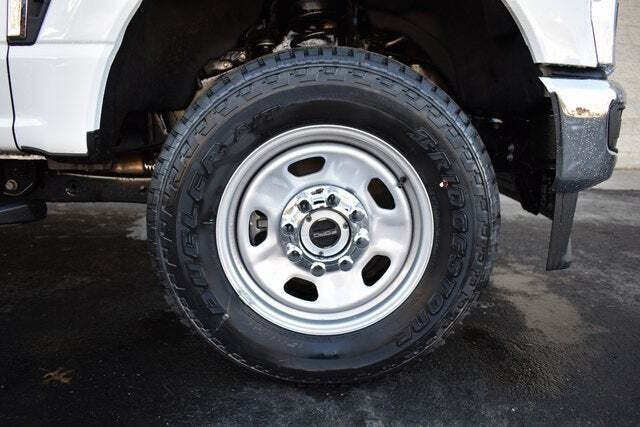 2025 Ford F-350 Super Duty XL