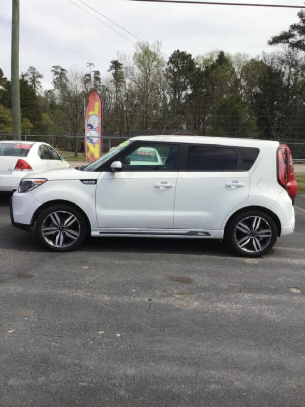 2016 Kia Soul +