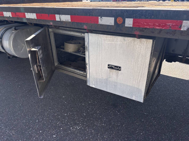 2018 International DuraStar 4300