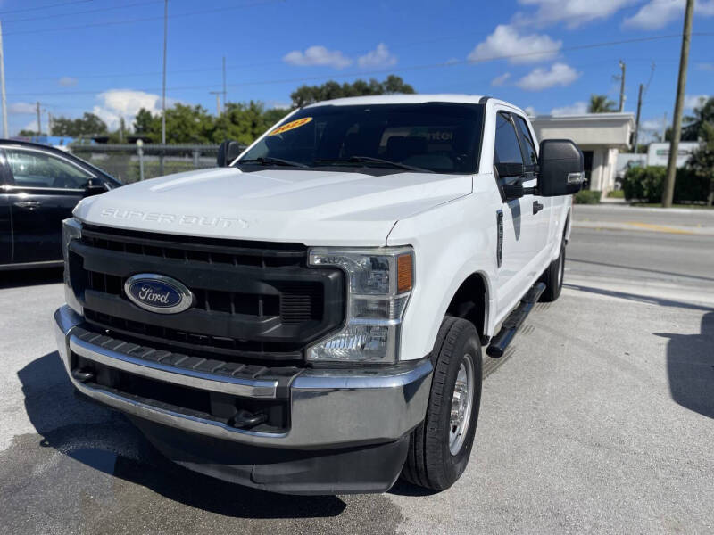 2022 Ford F-250 Super Duty XL's photo