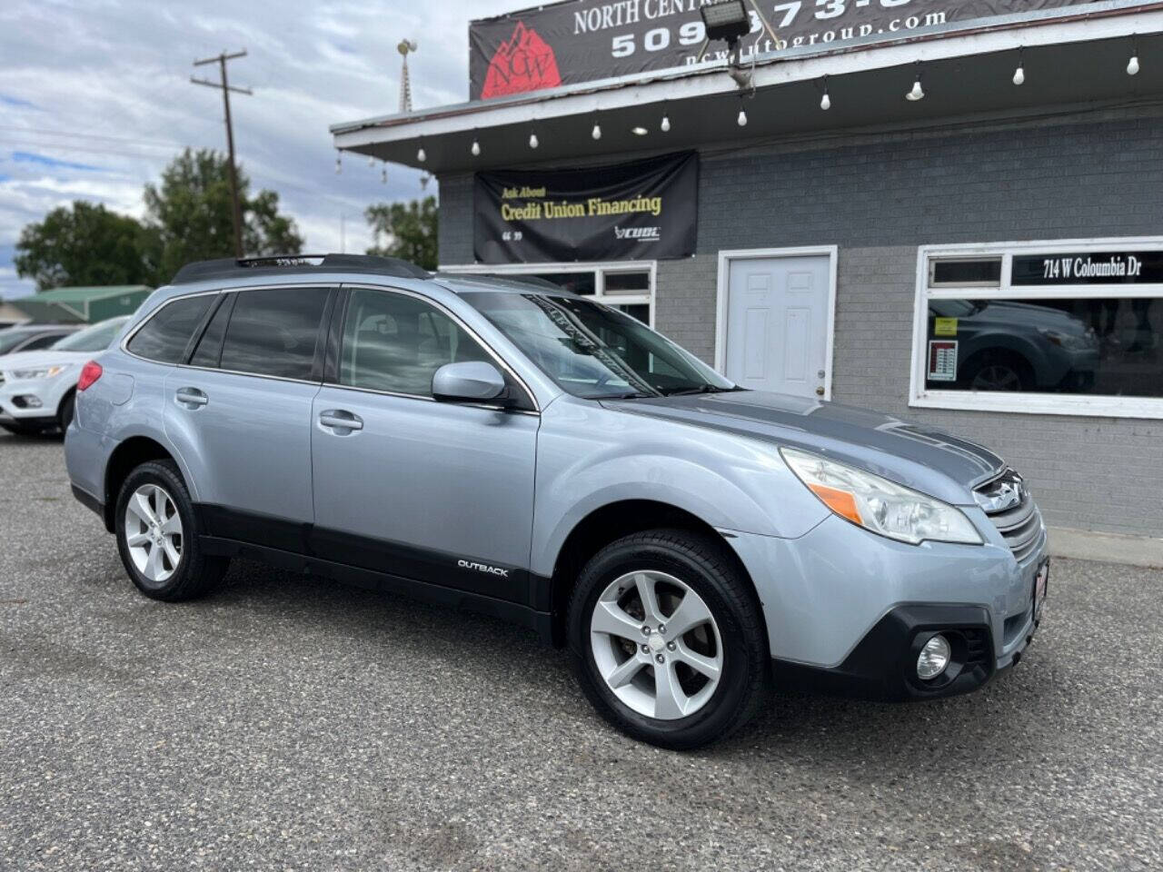 2014 Subaru Outback for sale at NCW AUTO GROUP in Kennewick, WA