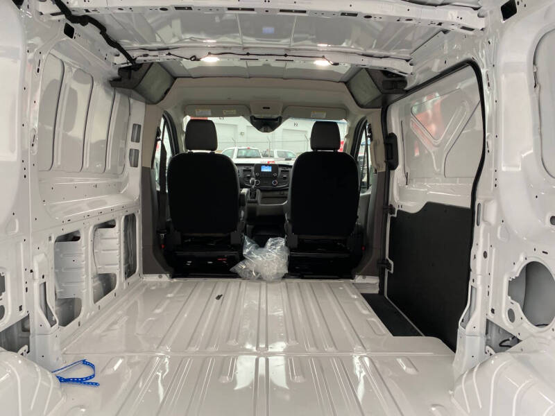 2025 Ford Transit