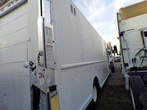 2012 Freightliner MT55 Chassis