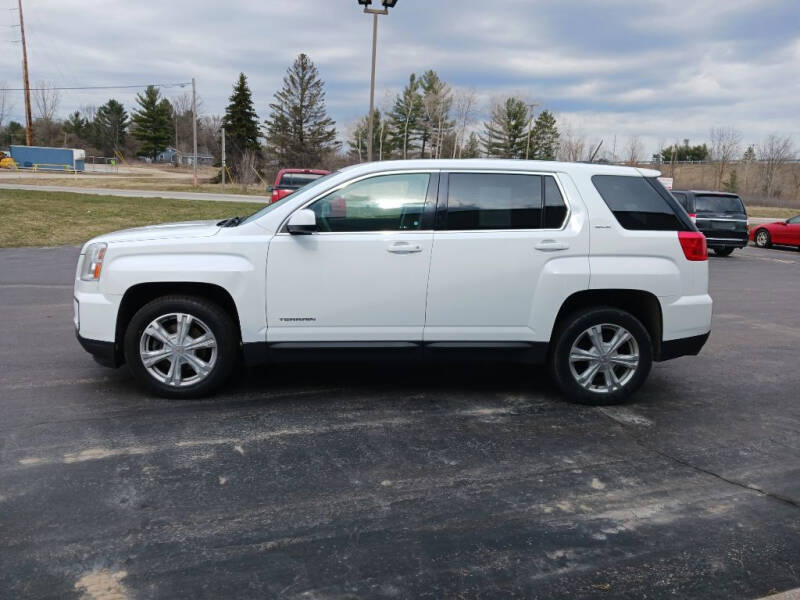 2017 GMC Terrain for sale at Hilltop Auto in Clare MI