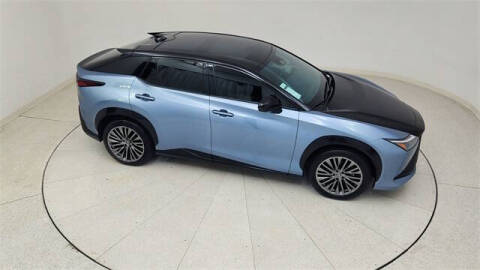 2023 Lexus RZ 450e Luxury