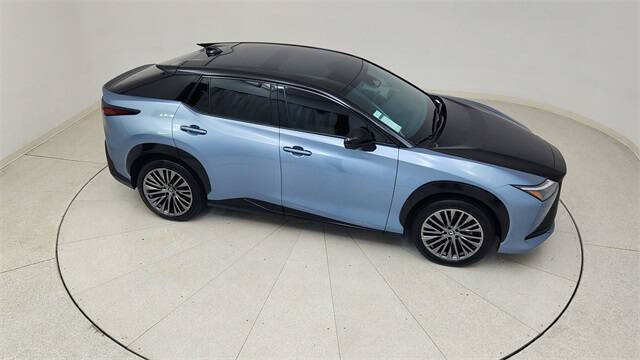 2023 Lexus RZ 450e Luxury