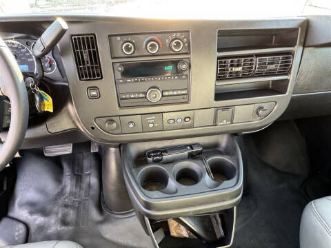 2021 Chevrolet Express 2500