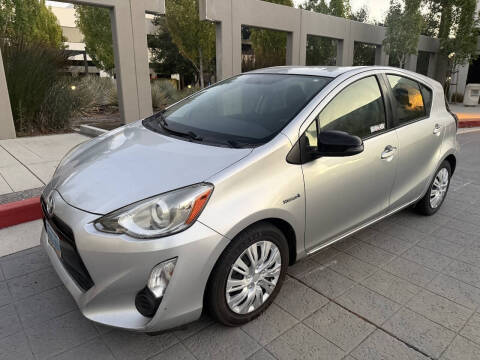 2015 Toyota Prius c Three