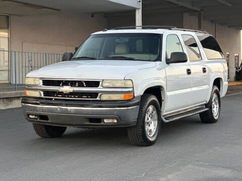 2003 Chevrolet Suburban for sale at CARS AVENUE INC in Sacramento CA