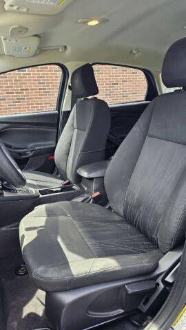 2015 Ford Focus SE