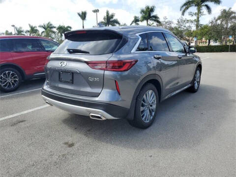 2025 Infiniti QX50 Luxe