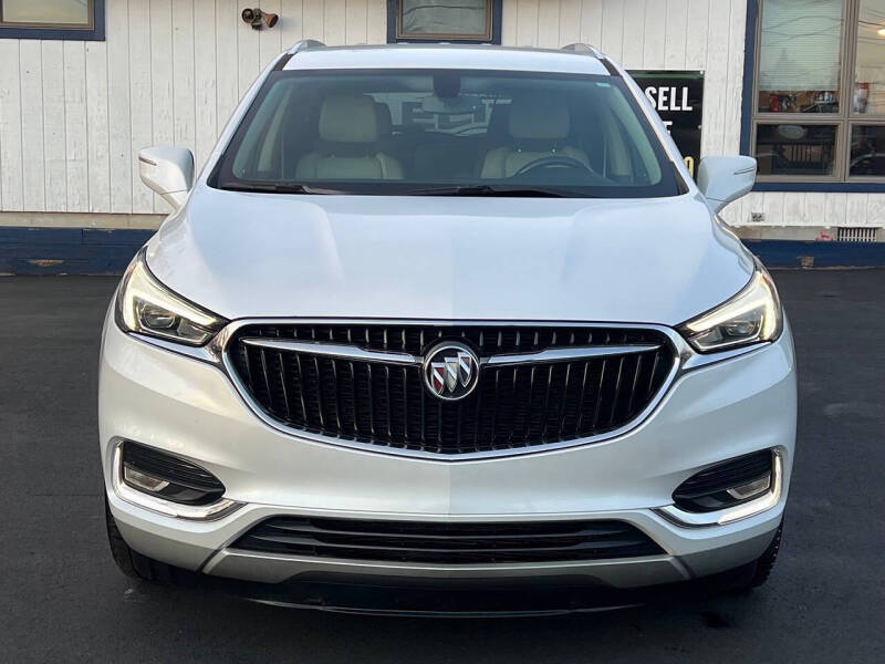 2021 Buick Enclave Essence