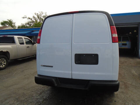 2018 Chevrolet Express 2500