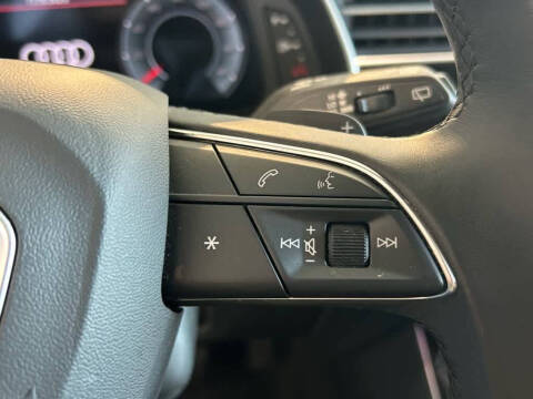 2022 Audi Q7 quattro Premium Plus 45 TFSI