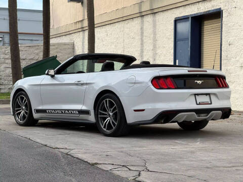 2015 Ford Mustang EcoBoost Premium