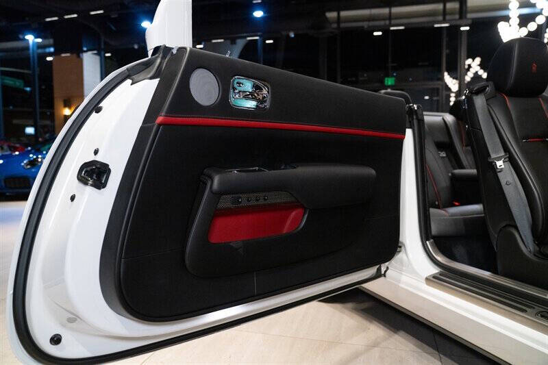 2020 Rolls-Royce Black Badge Dawn