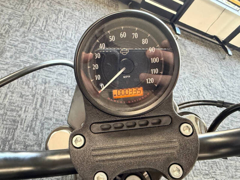 2022 Harley-Davidson Iron 883