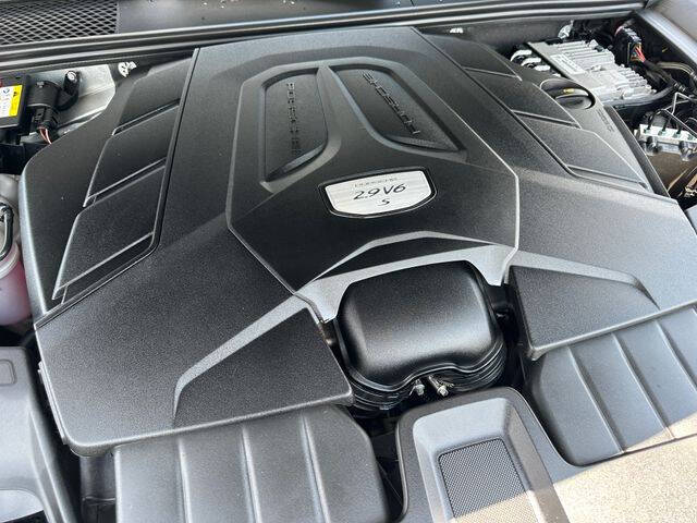 2022 Porsche Cayenne