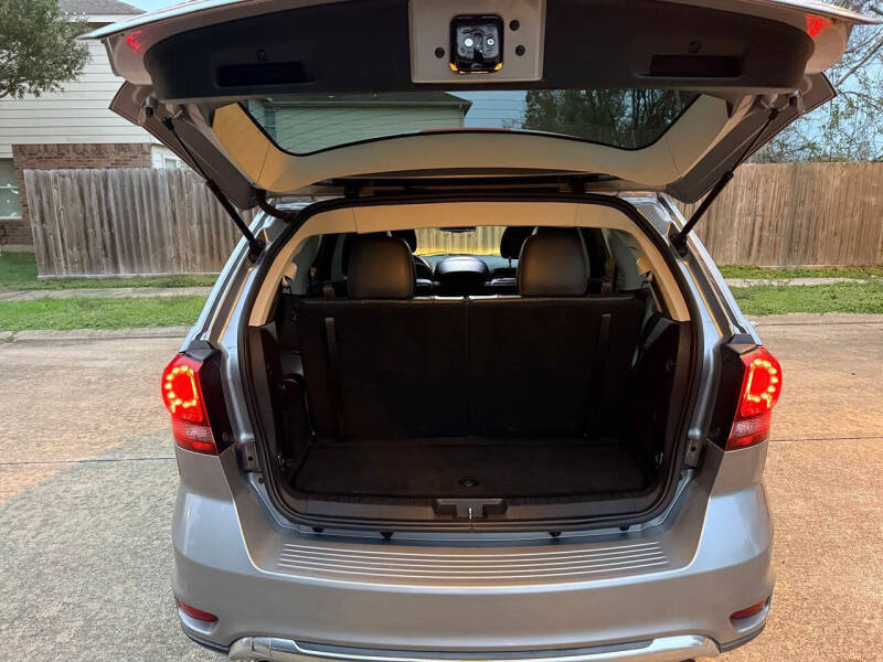 2017 Dodge Journey Crossroad