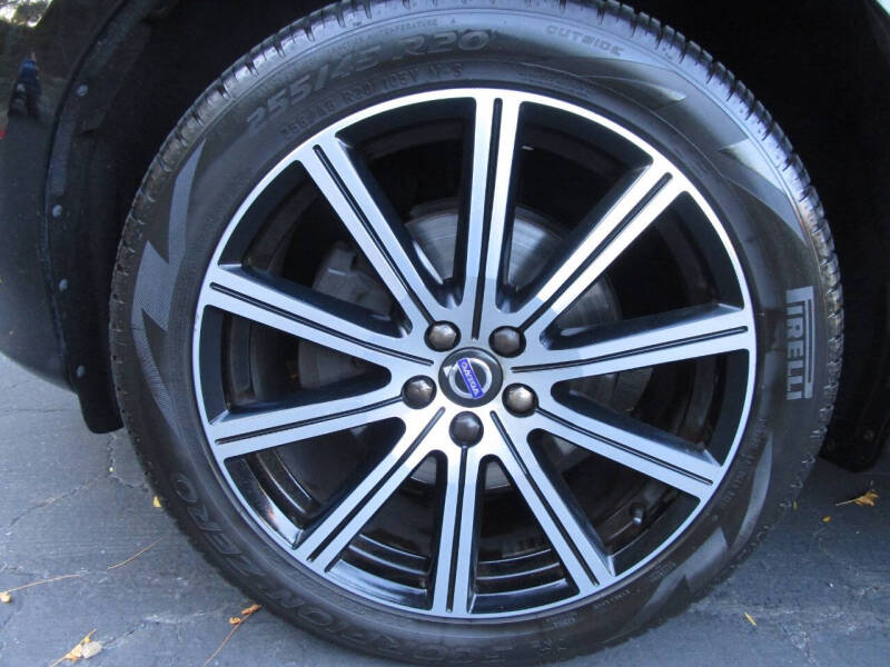 2016 Volvo XC60 T5 Drive-E Platinum