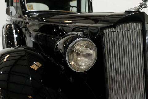 1937 Packard Super Eight