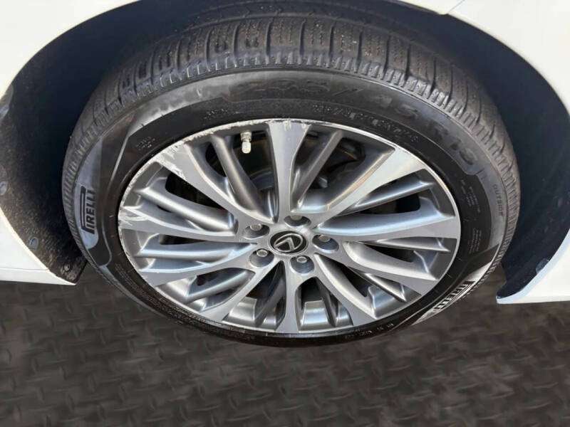 2020 Lexus ES 350