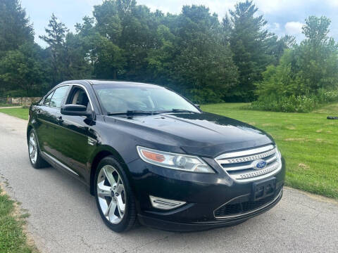 2011 Ford Taurus SHO