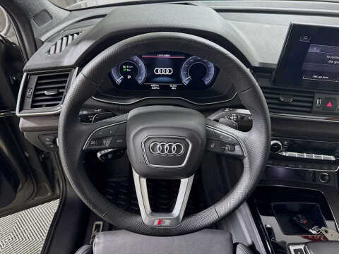 2024 Audi Q5 e quattro S line Prestg 55 TFSI