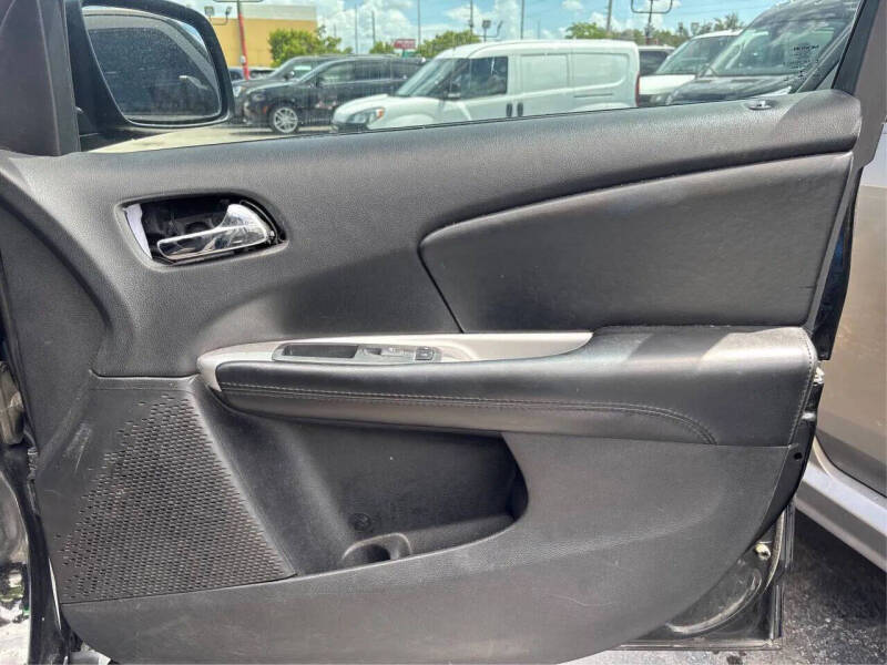 2019 Dodge Journey SE